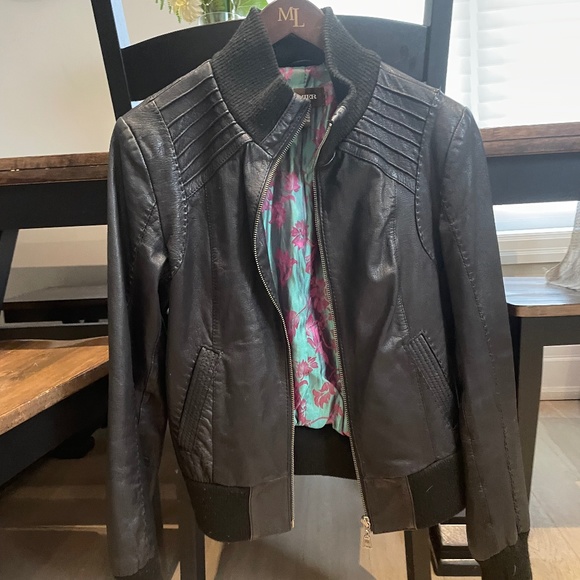 Danier Leather Jacket - Picture 1 of 3